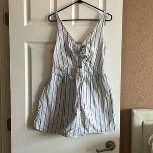 Woman’s casual dress